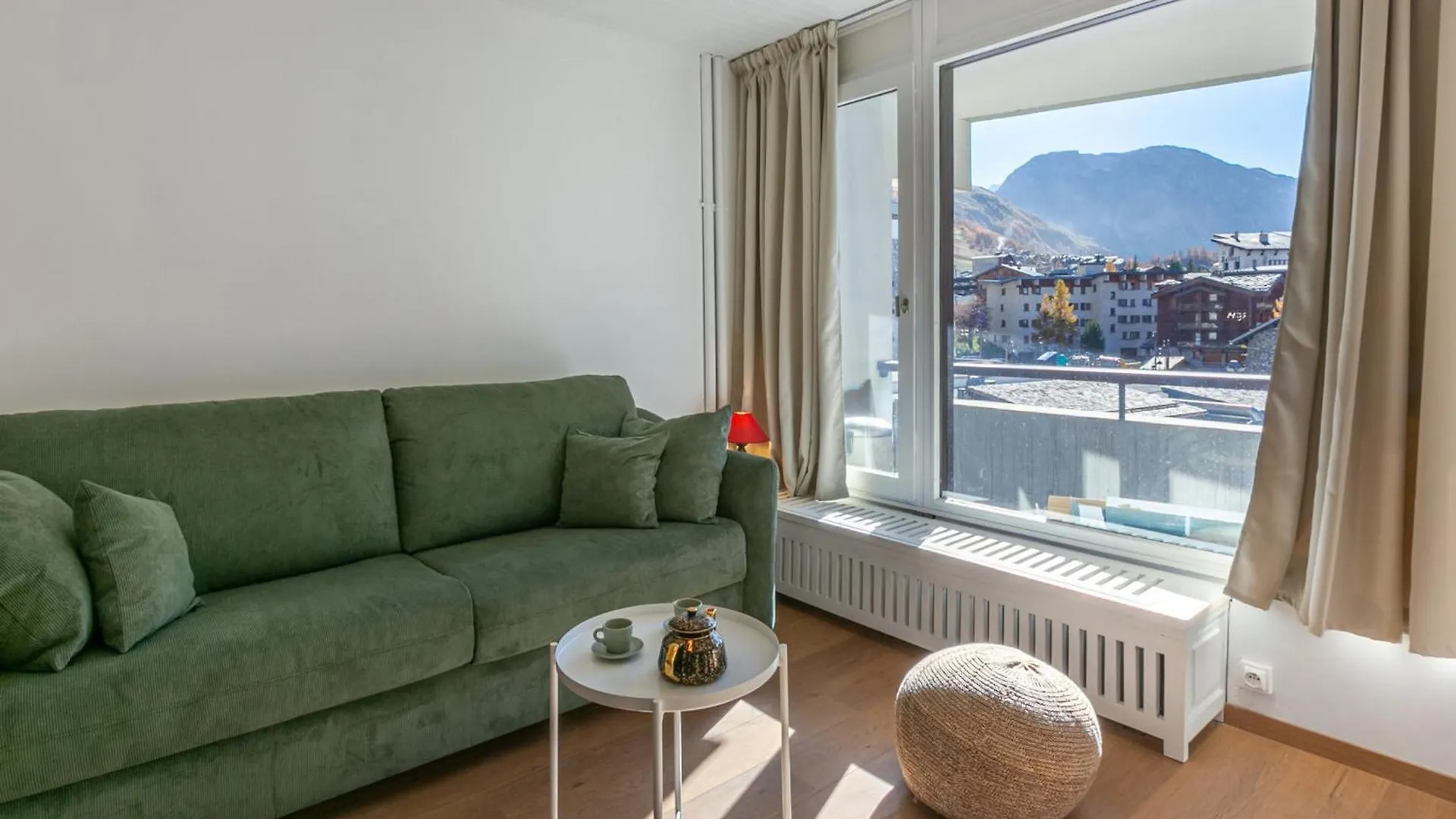 Studio Cosy Pour 4 Avec Balcon Et Wifi A Val-D'Isere - Fr-1-694-364